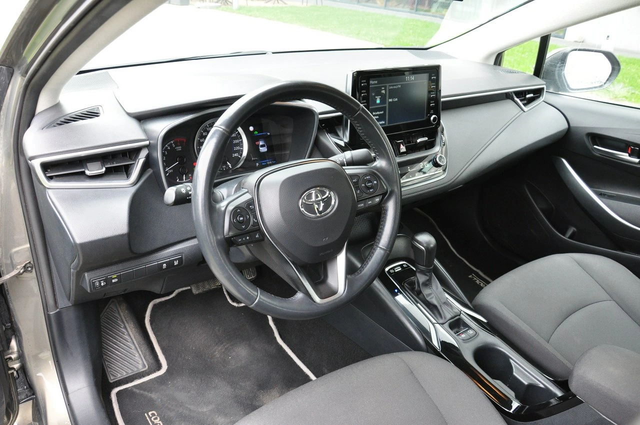 Toyota Corolla - Zdjęcie 17