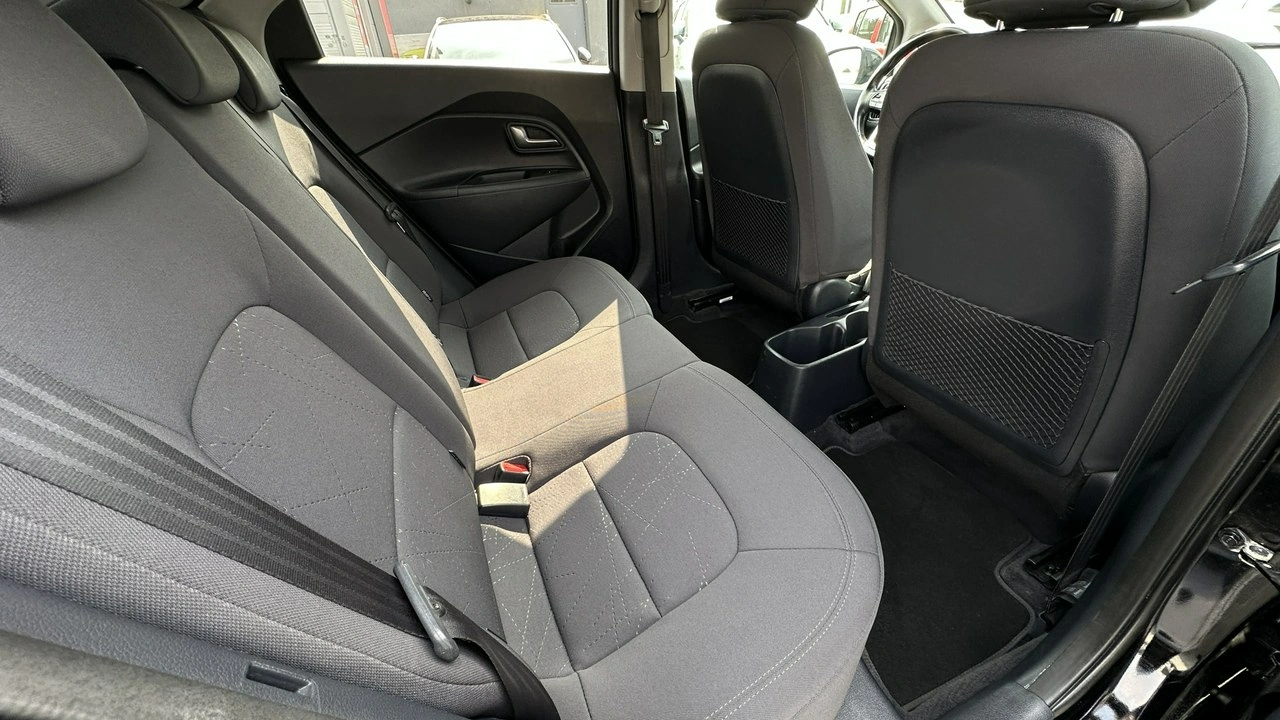 Kia Rio - Zdjęcie 20