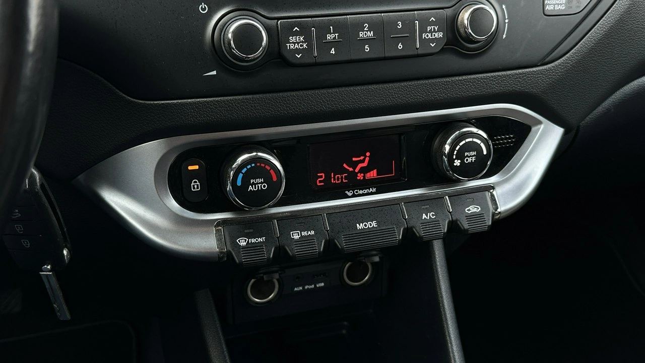 Kia Rio - Zdjęcie 29