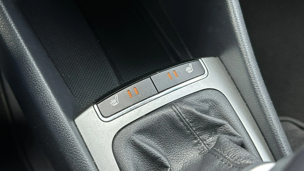 Kia Rio - Zdjęcie 31