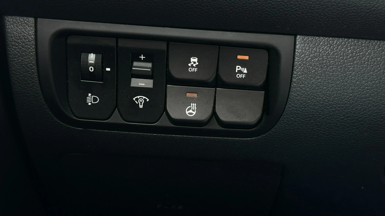 Kia Rio - Zdjęcie 32