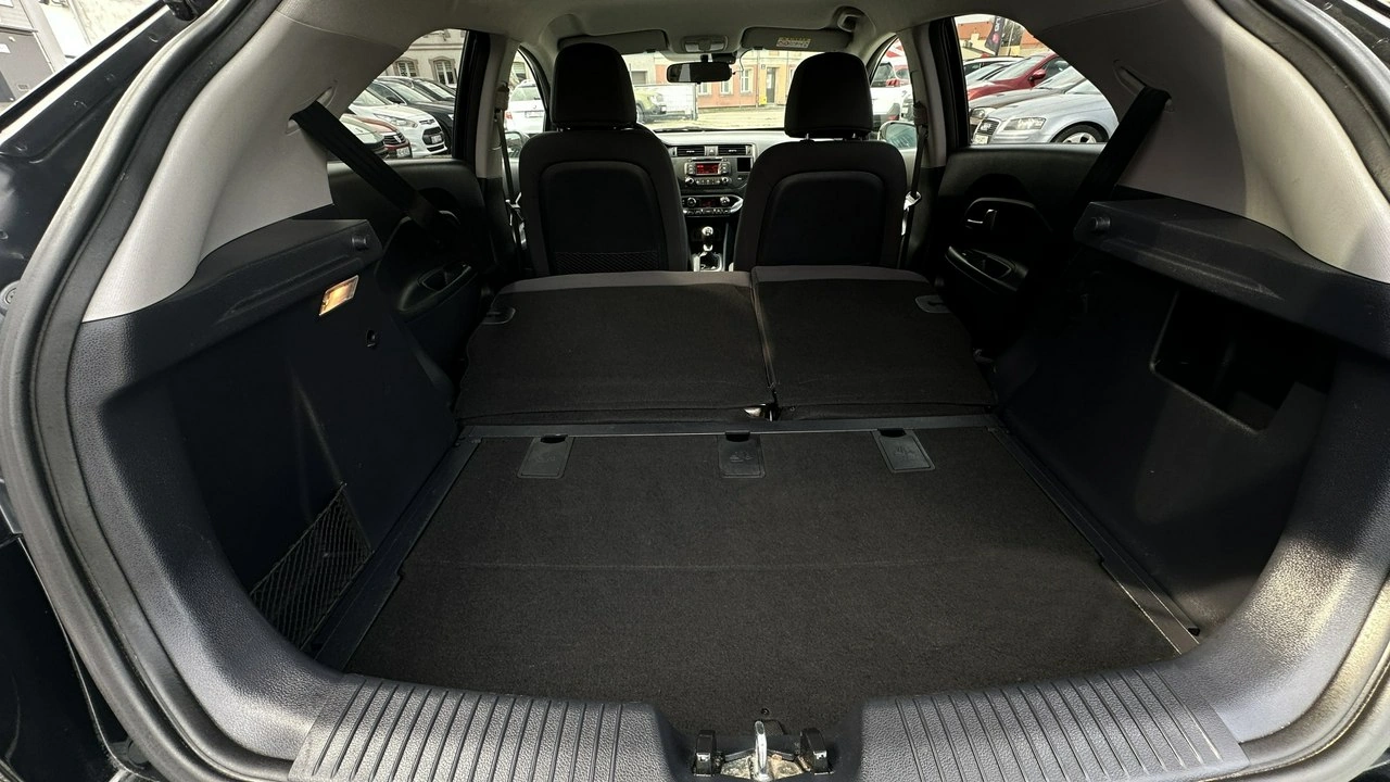 Kia Rio - Zdjęcie 7