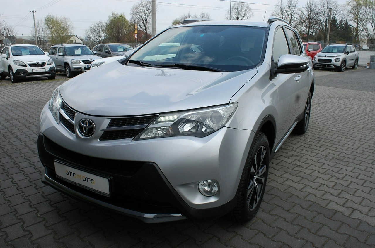 Toyota RAV-4 - Zdjęcie 20