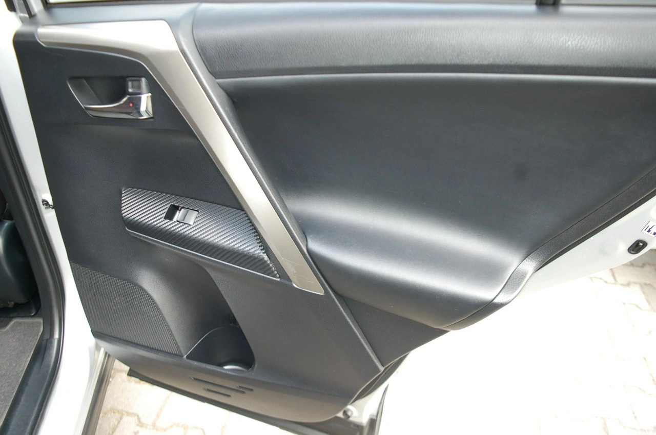 Toyota RAV-4 - Zdjęcie 31