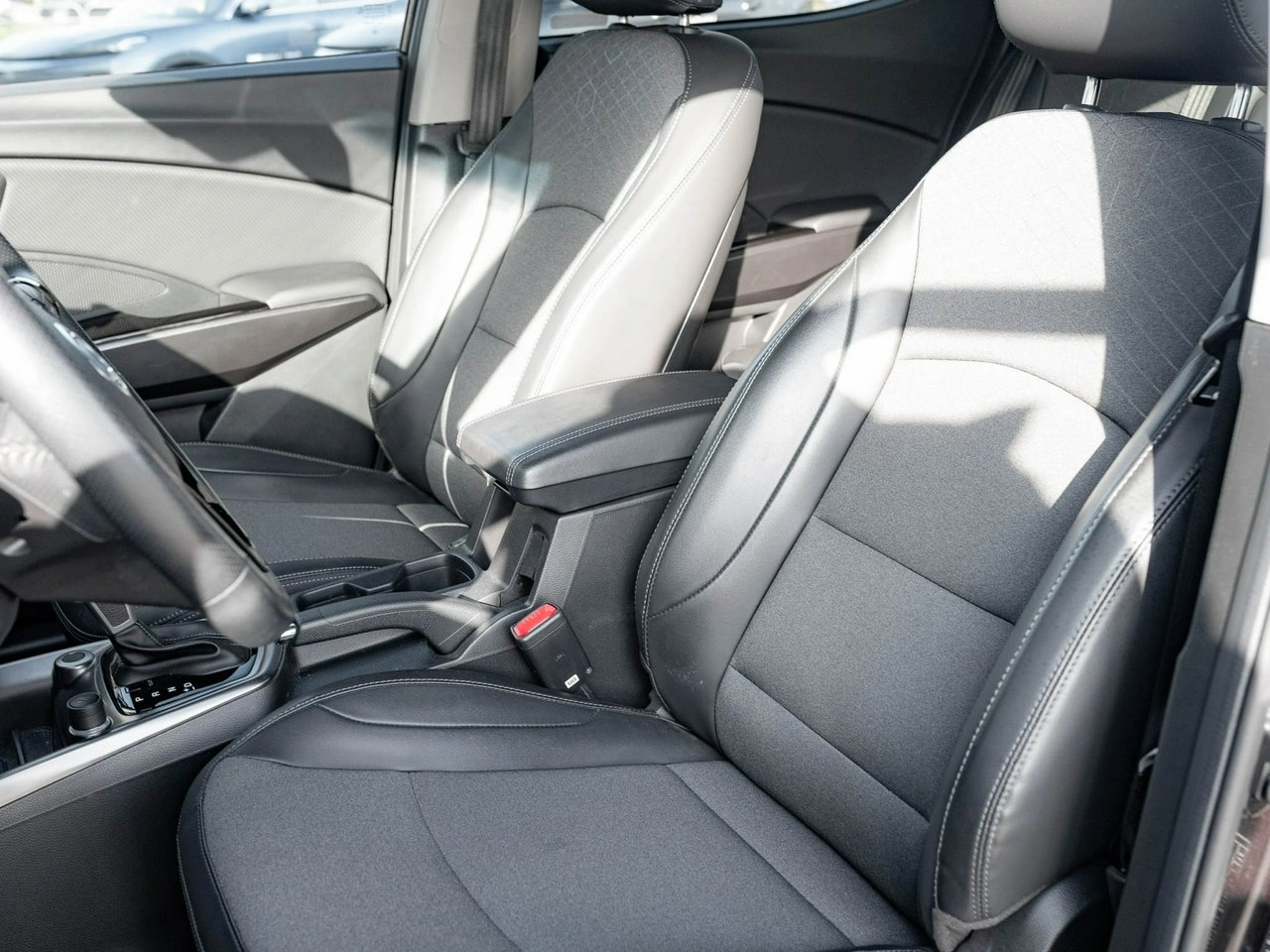 SsangYong/KGM Tivoli - Zdjęcie 10