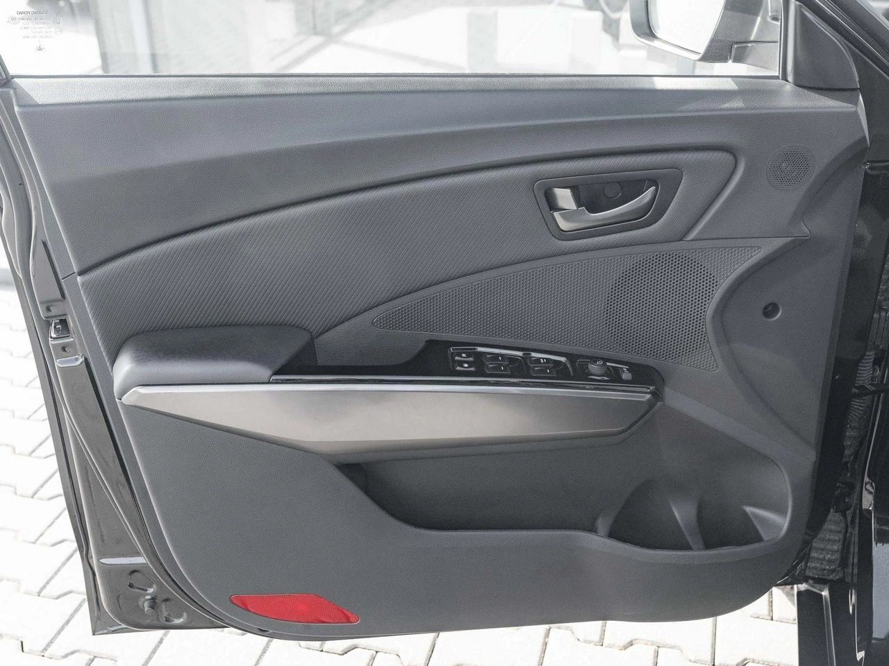 SsangYong/KGM Tivoli - Zdjęcie 8