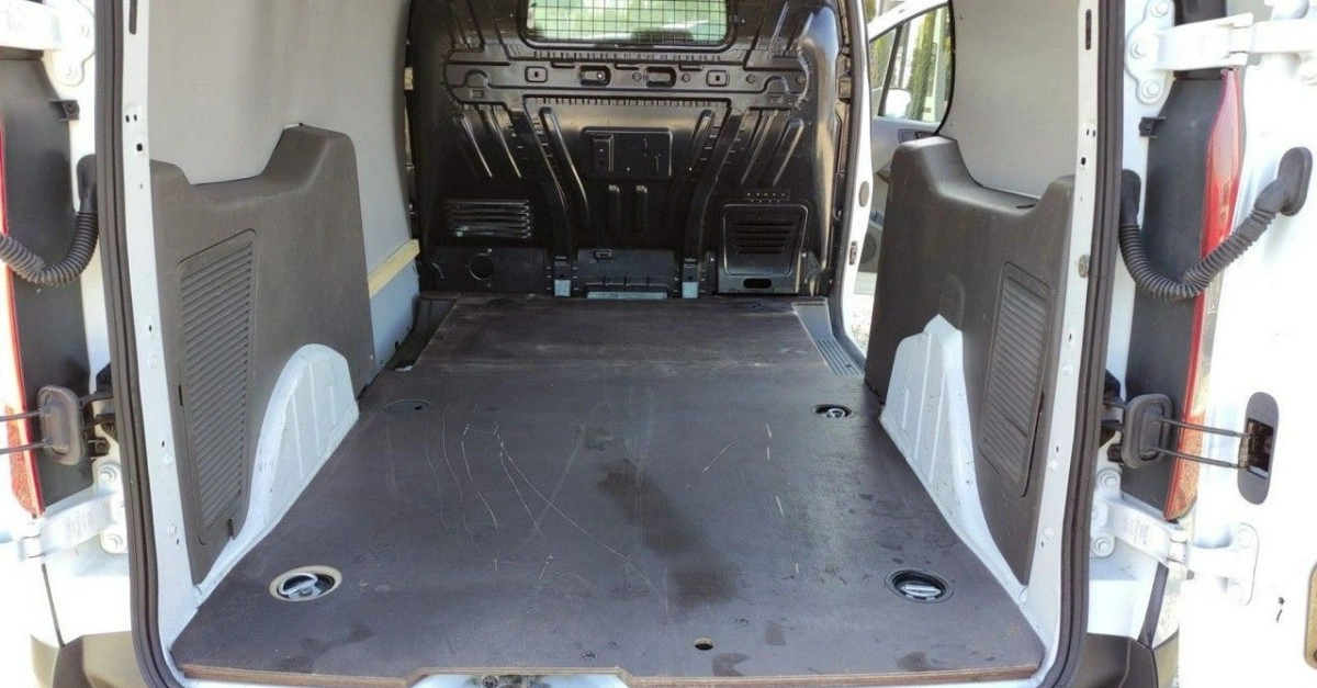 Ford Transit Connect - Zdjęcie 13