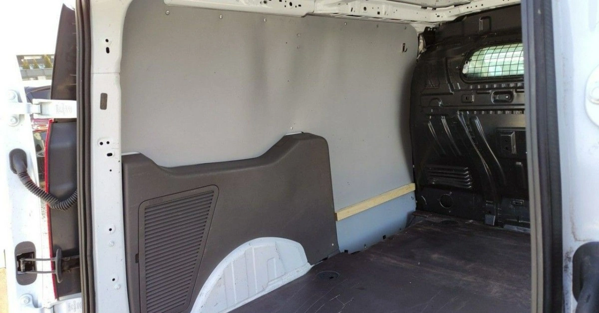 Ford Transit Connect - Zdjęcie 14