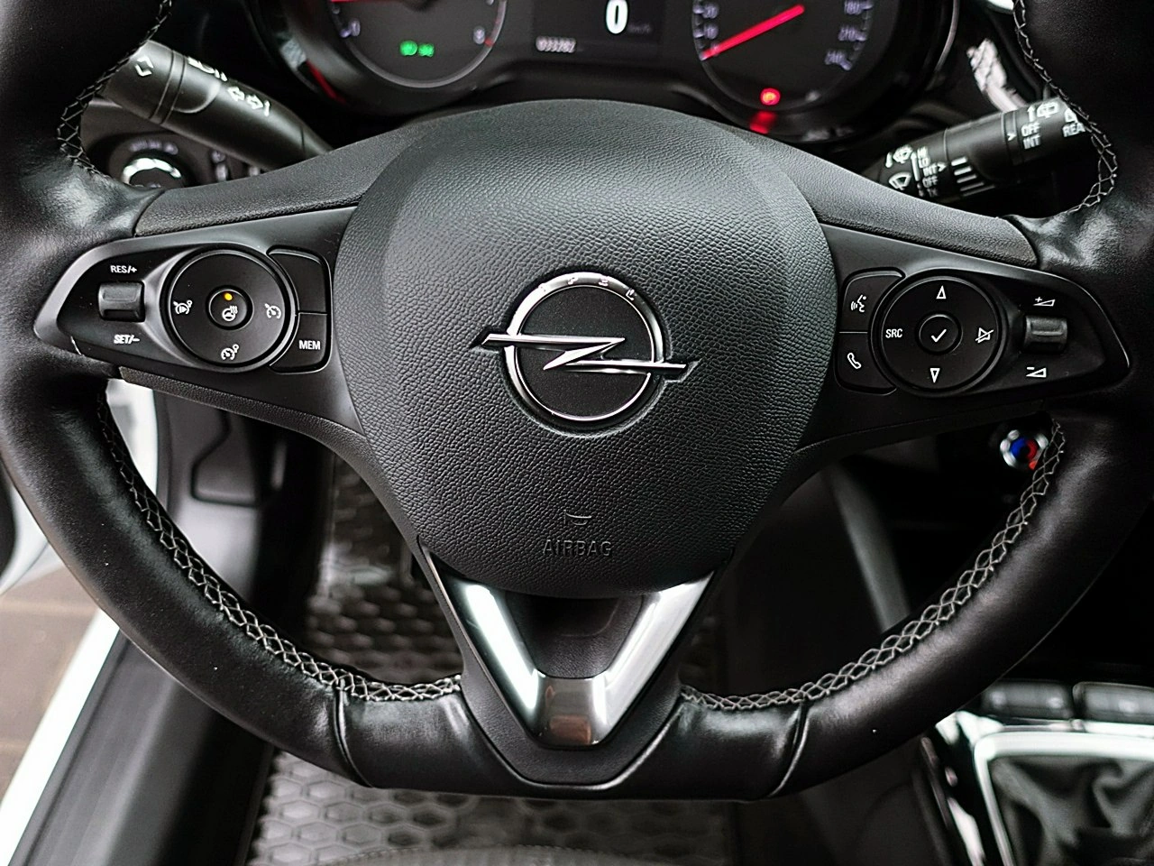 Opel Corsa - Zdjęcie 16