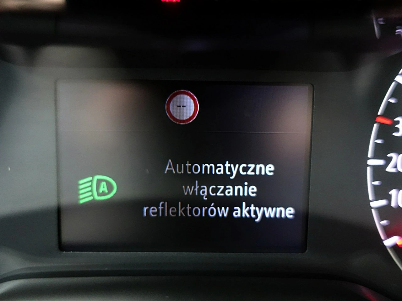 Opel Corsa - Zdjęcie 23