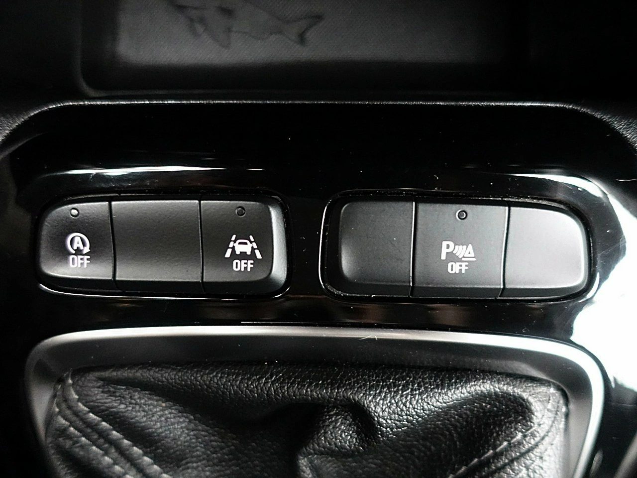 Opel Corsa - Zdjęcie 25