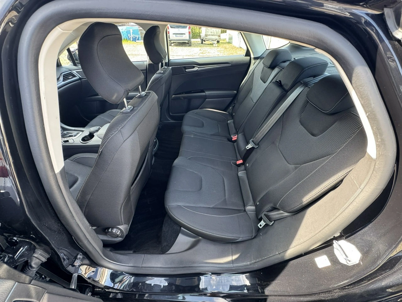 Ford Mondeo - Zdjęcie 16