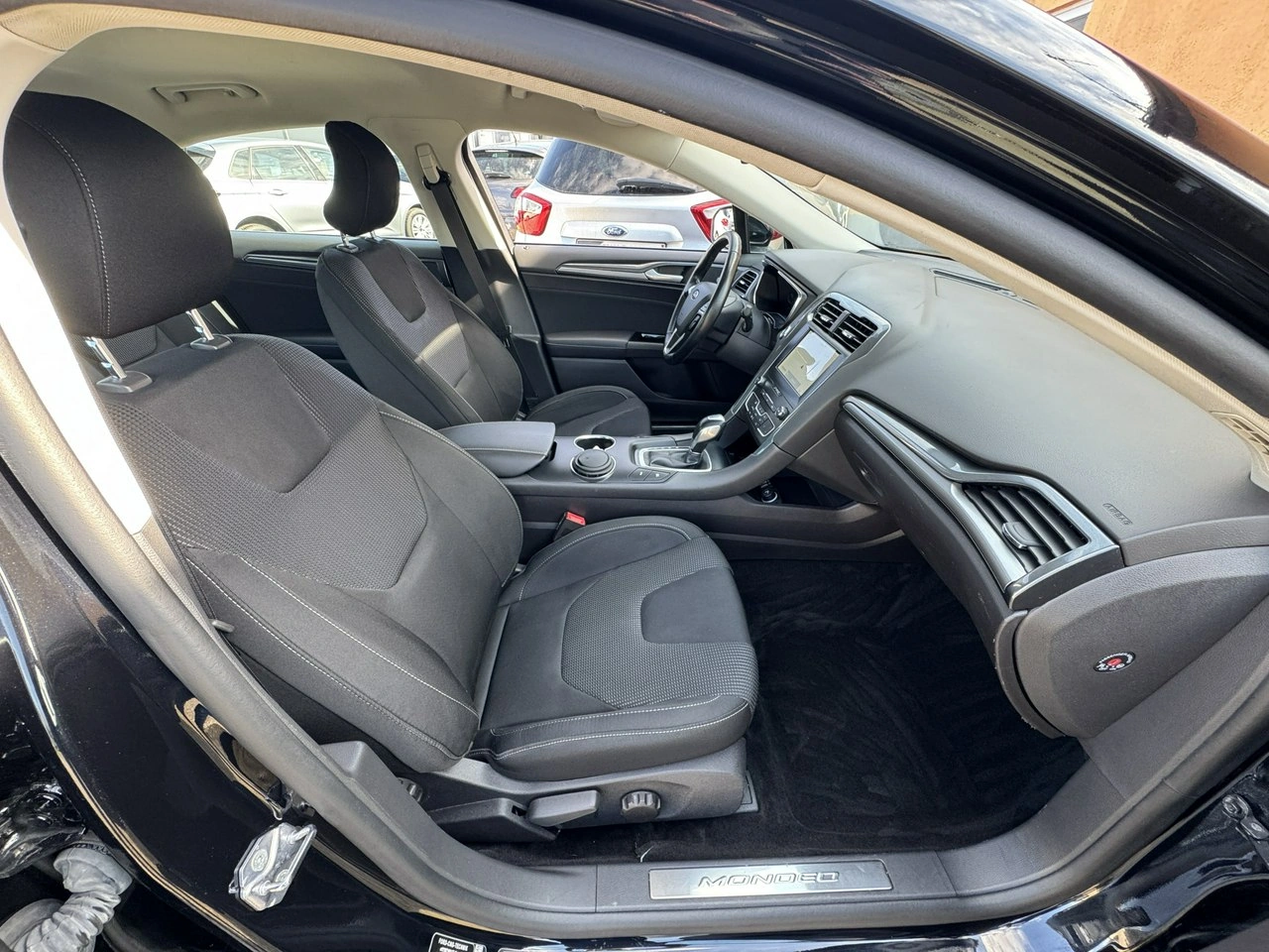 Ford Mondeo - Zdjęcie 19