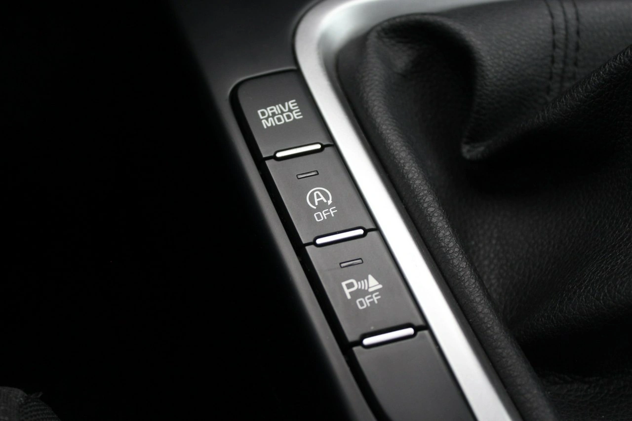 Kia Ceed - Zdjęcie 24