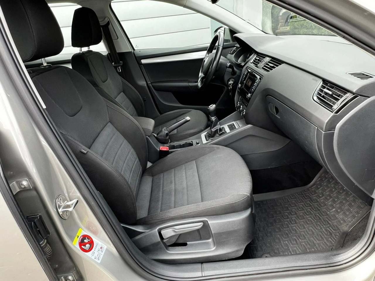 Skoda Octavia - Zdjęcie 12