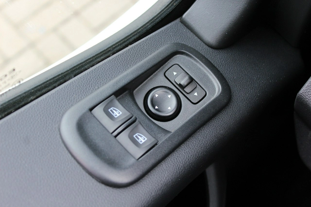 Renault Master - Zdjęcie 19