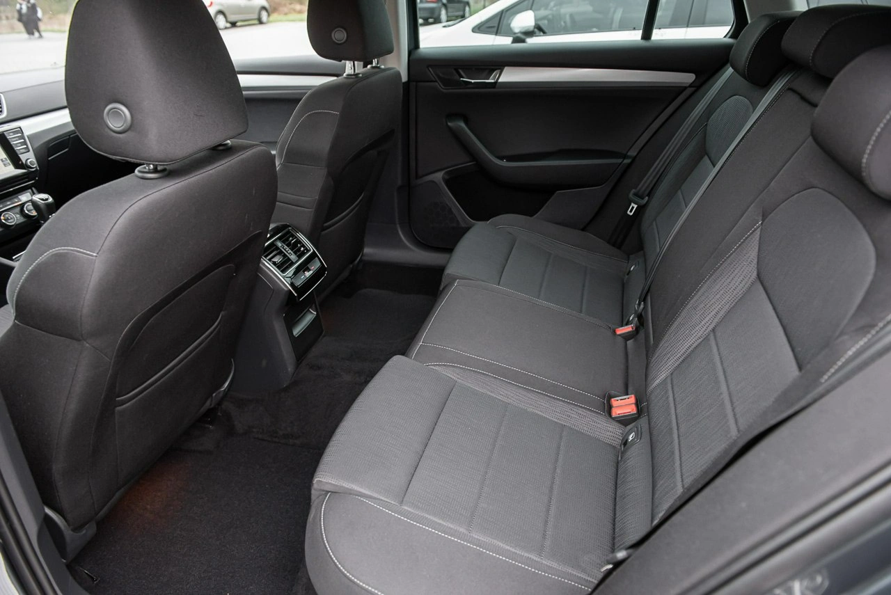 Skoda Superb - Zdjęcie 6