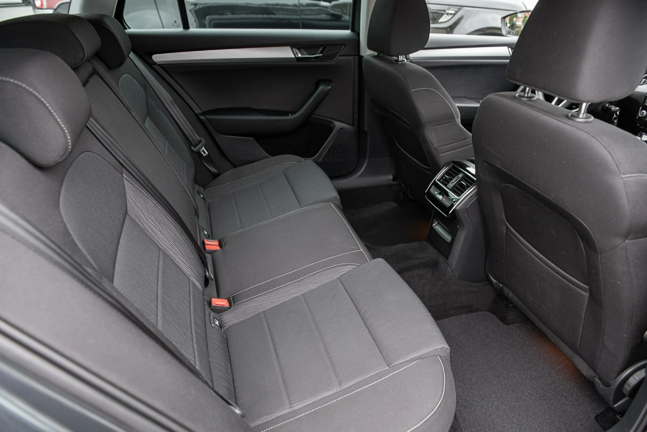 Skoda Superb - Zdjęcie 7