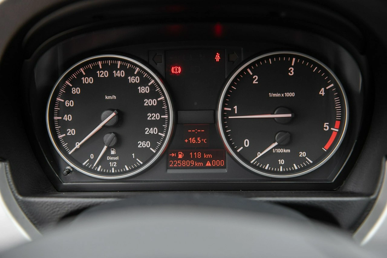 BMW 320 - Zdjęcie 24