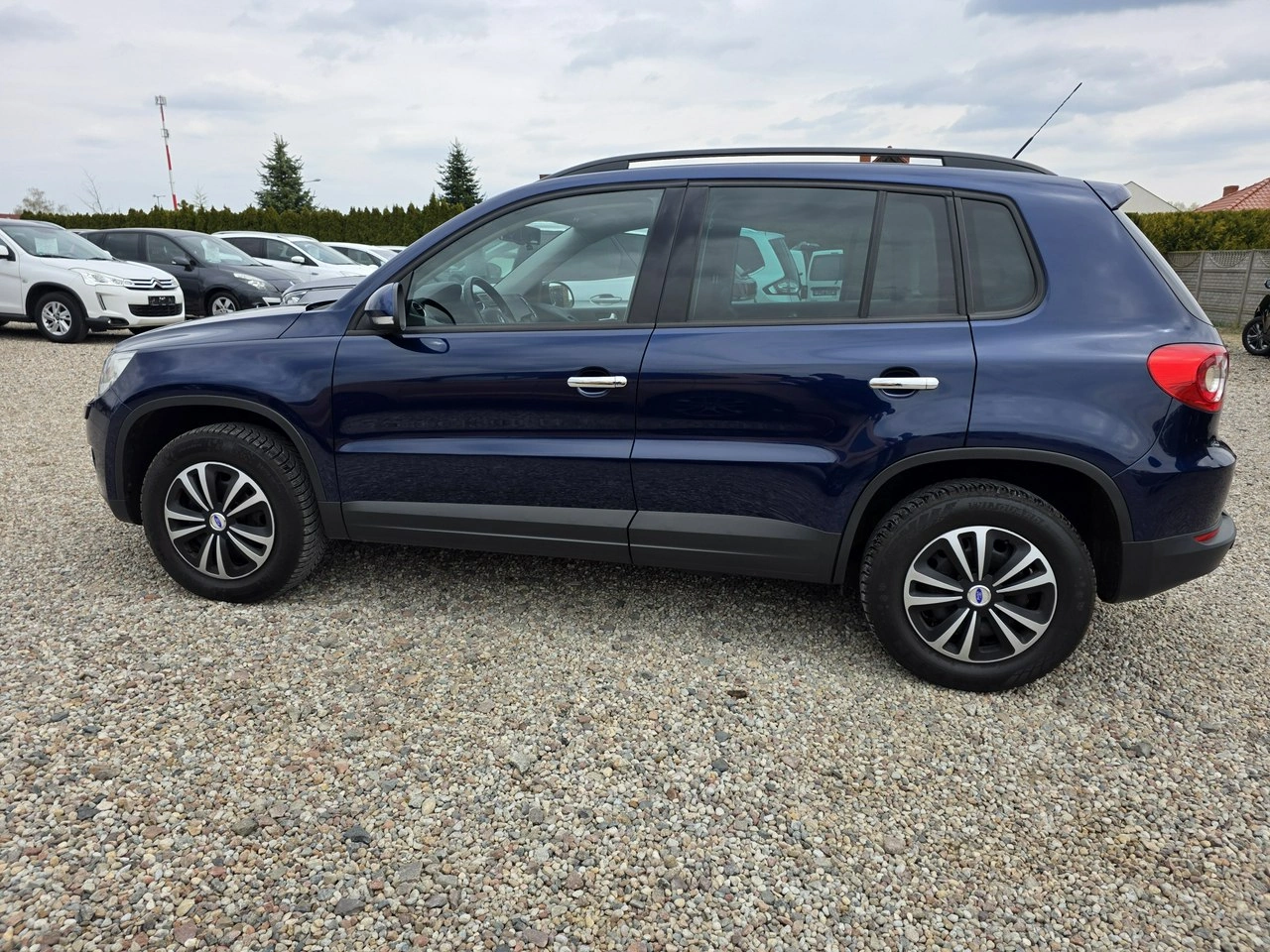 Volkswagen Tiguan - Zdjęcie 14