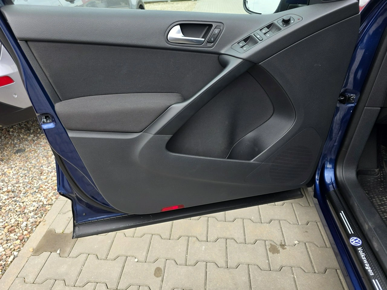 Volkswagen Tiguan - Zdjęcie 18