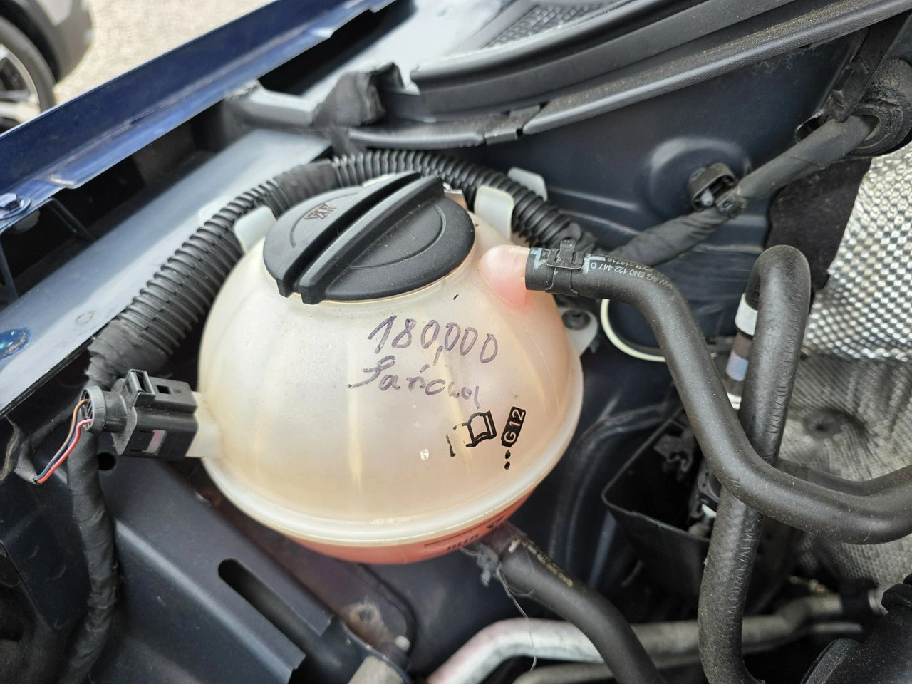 Volkswagen Tiguan - Zdjęcie 22