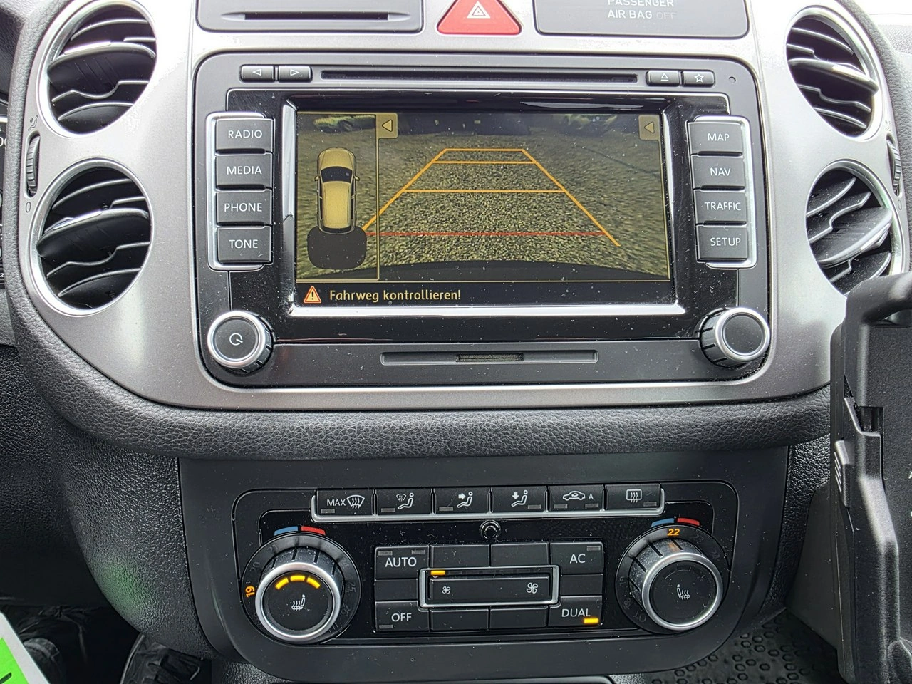 Volkswagen Tiguan - Zdjęcie 2