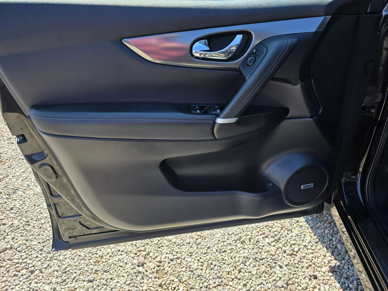 Nissan Qashqai - Zdjęcie 24