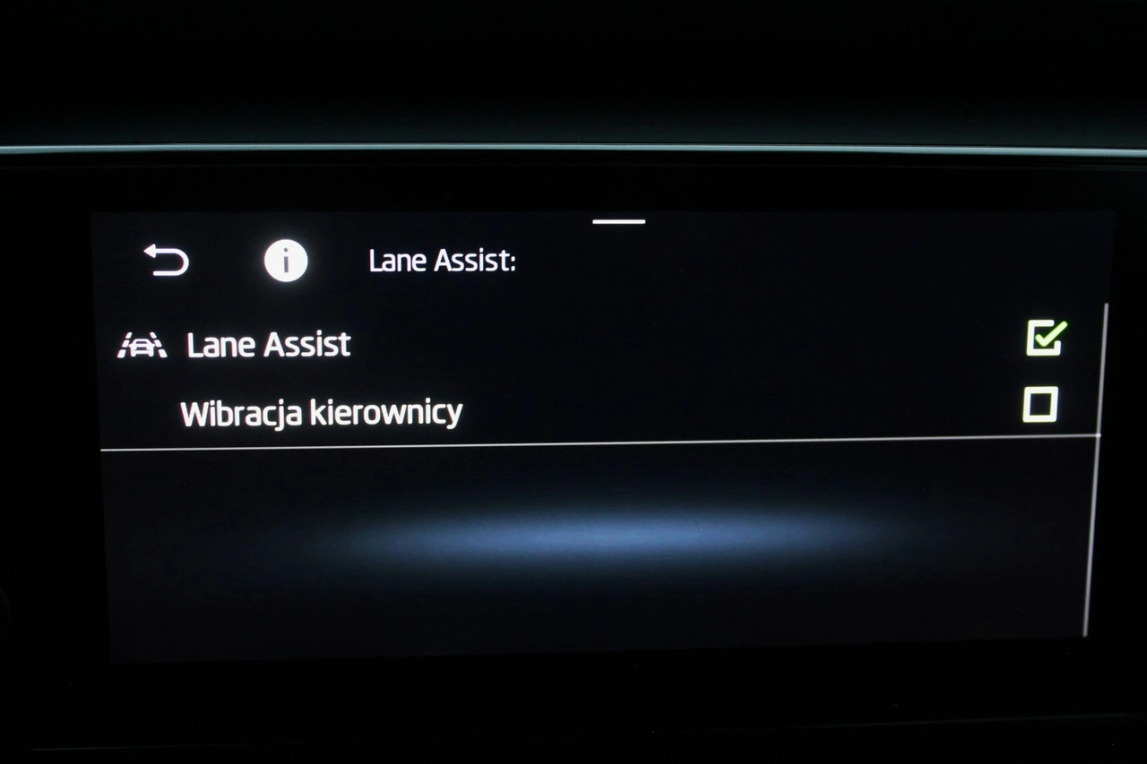 Skoda Octavia - Zdjęcie 25