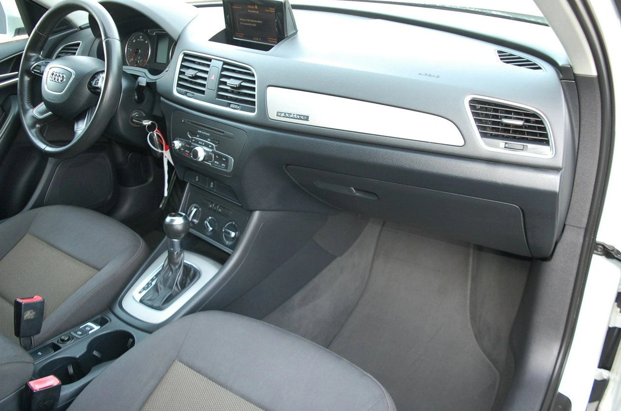 Audi Q3 - Zdjęcie 24