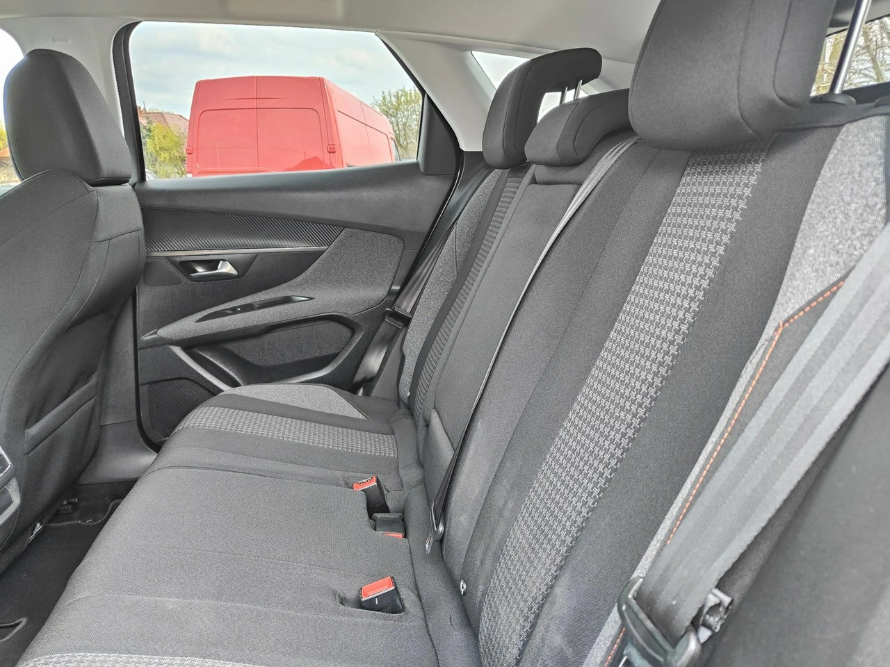 Peugeot 3008 - Zdjęcie 25