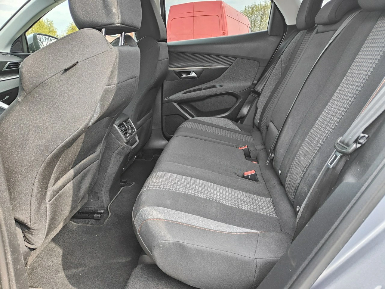 Peugeot 3008 - Zdjęcie 26