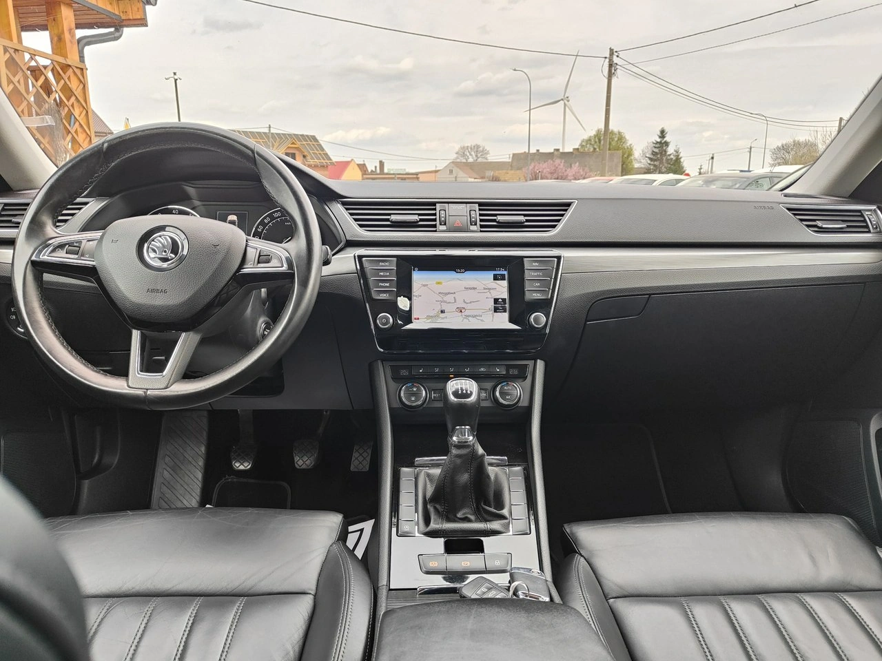 Skoda Superb - Zdjęcie 14