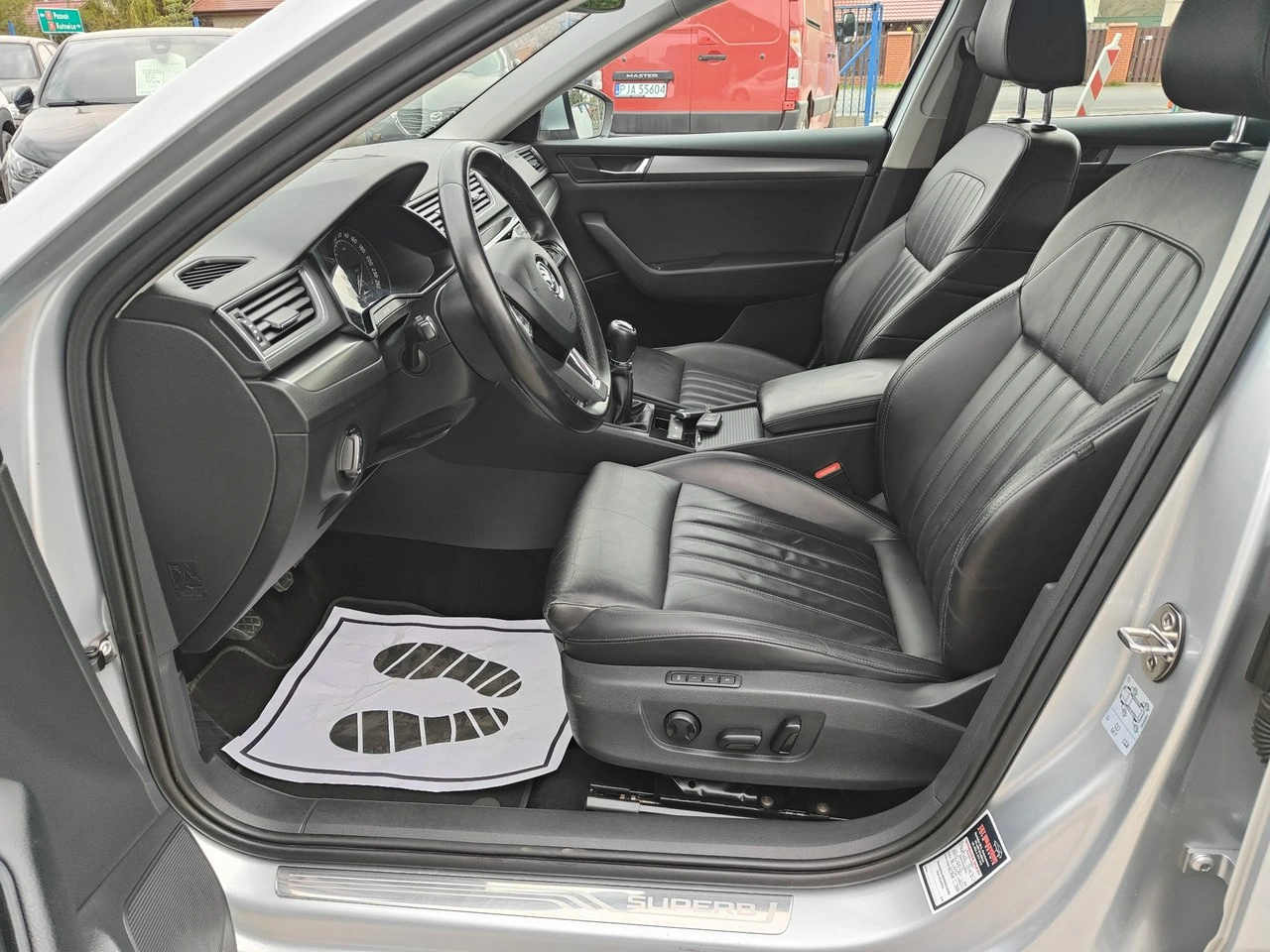 Skoda Superb - Zdjęcie 6