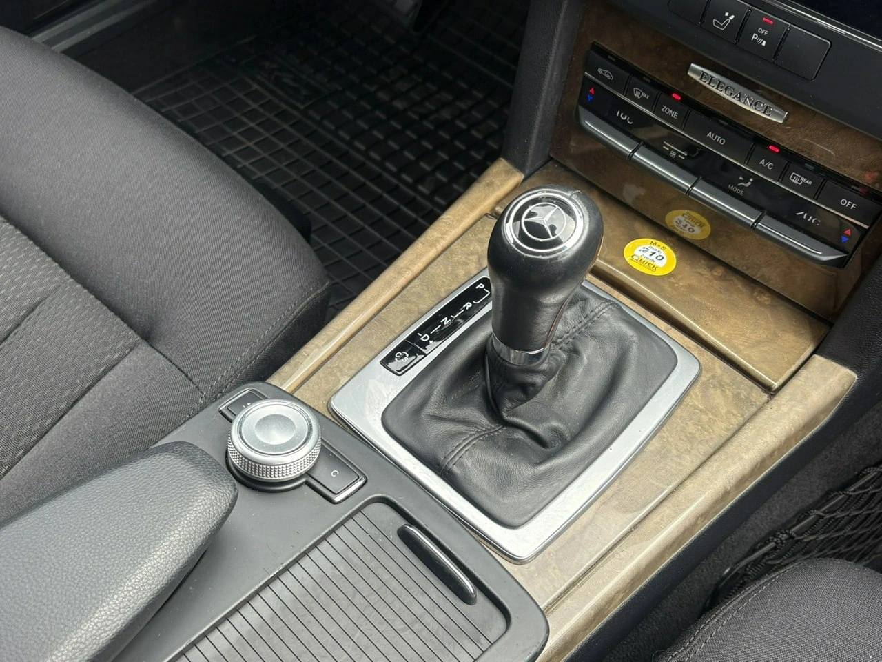 Mercedes E 200 - Zdjęcie 16