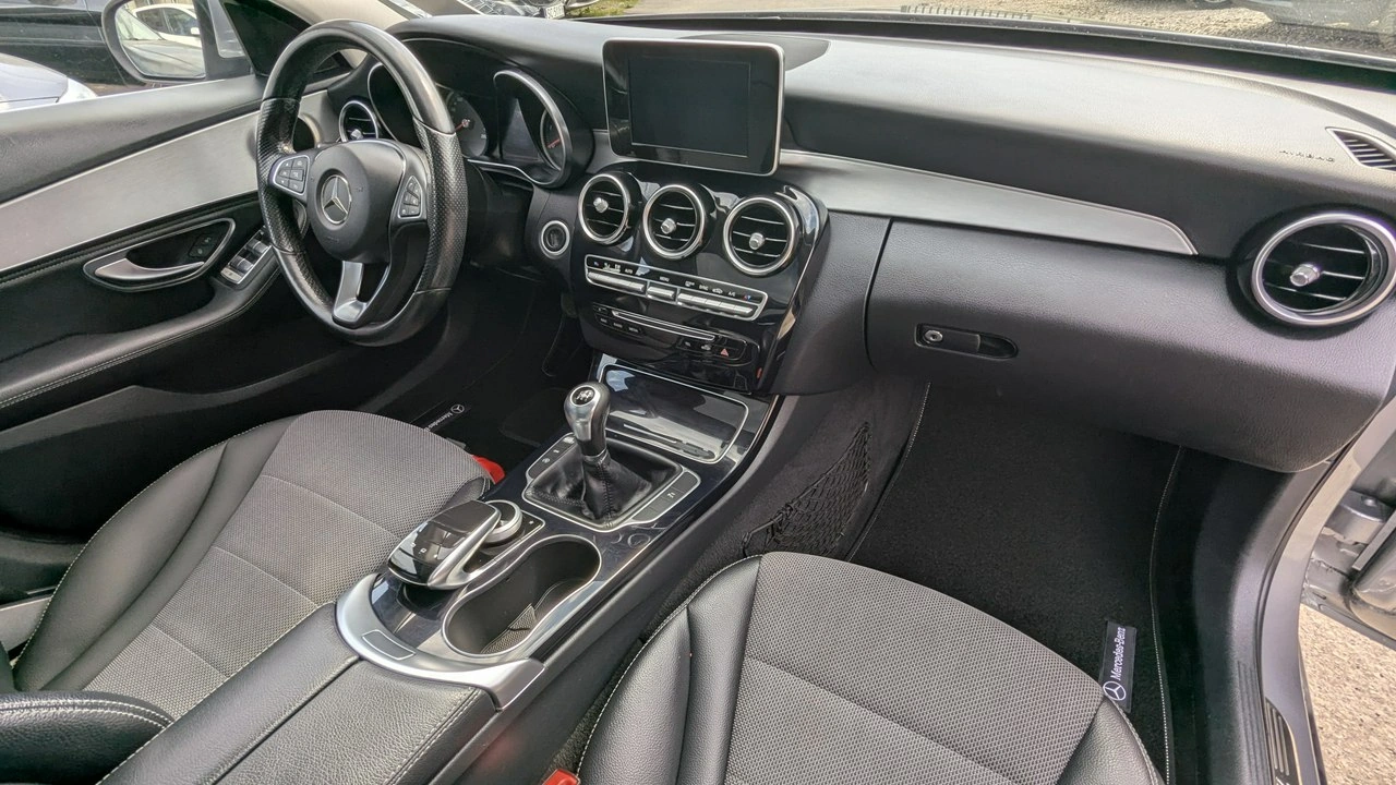 Mercedes C 200 - Zdjęcie 17