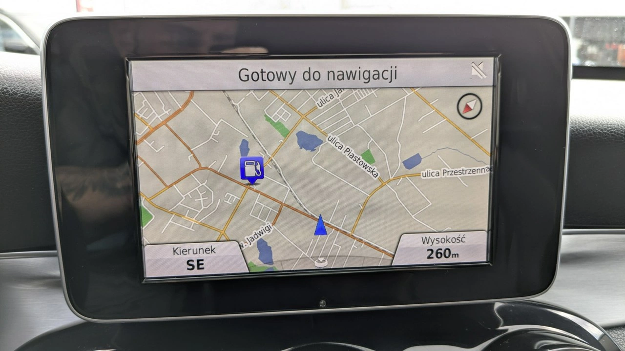 Mercedes C 200 - Zdjęcie 23