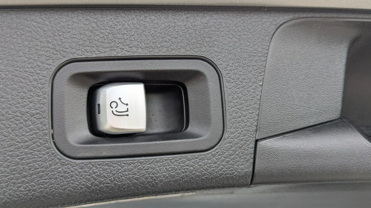 Mercedes C 200 - Zdjęcie 29