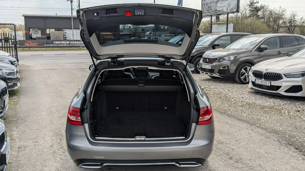 Mercedes C 200 - Zdjęcie 31