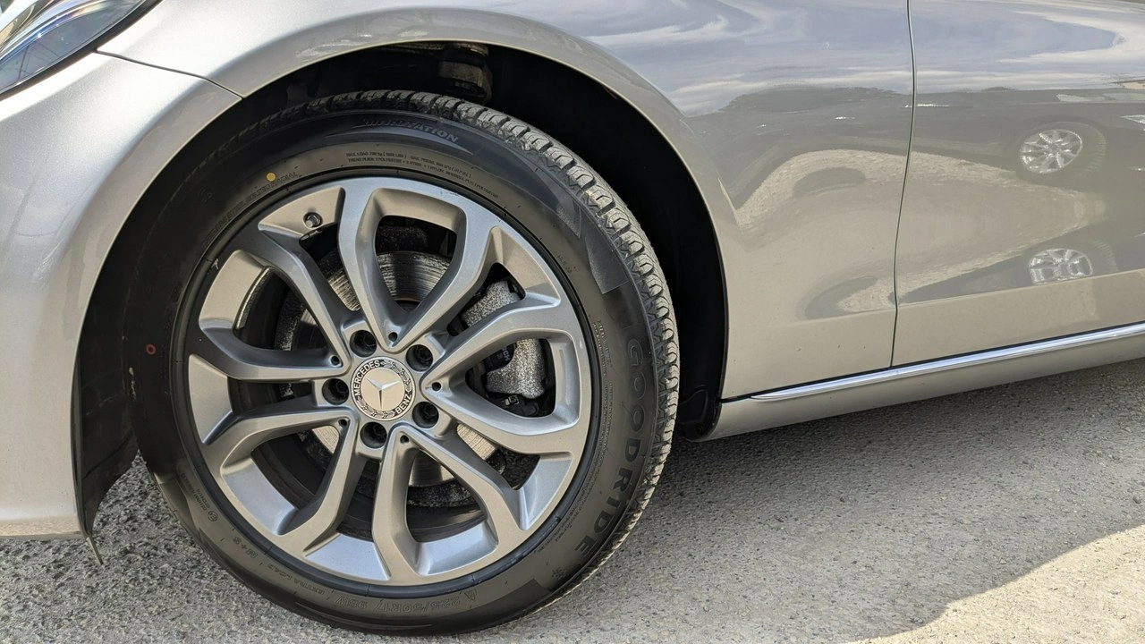 Mercedes C 200 - Zdjęcie 35