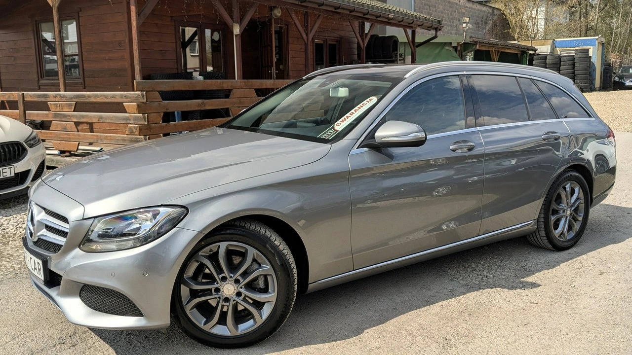 Mercedes C 200 - Zdjęcie 3