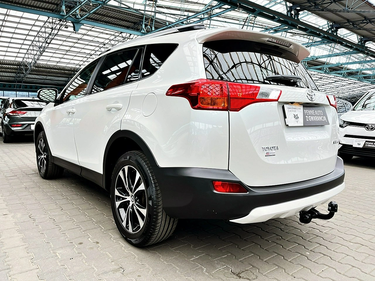 Toyota RAV-4 - Zdjęcie 8