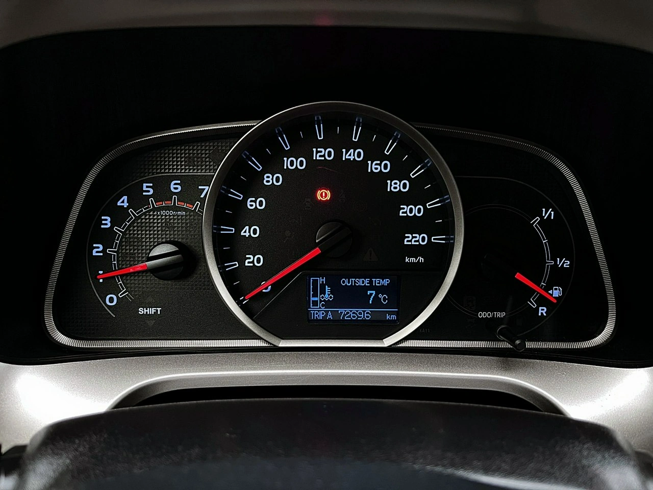 Toyota RAV-4 - Zdjęcie 19