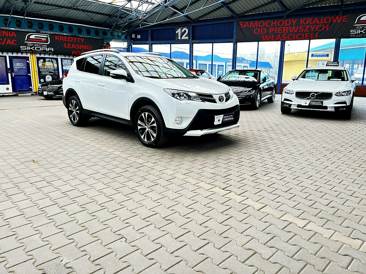 Toyota RAV-4 - Zdjęcie 4