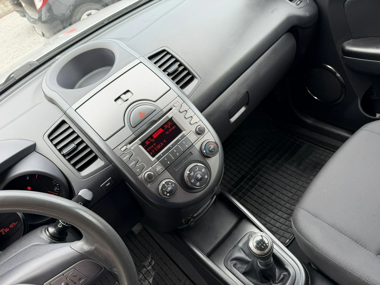 Kia Soul - Zdjęcie 18