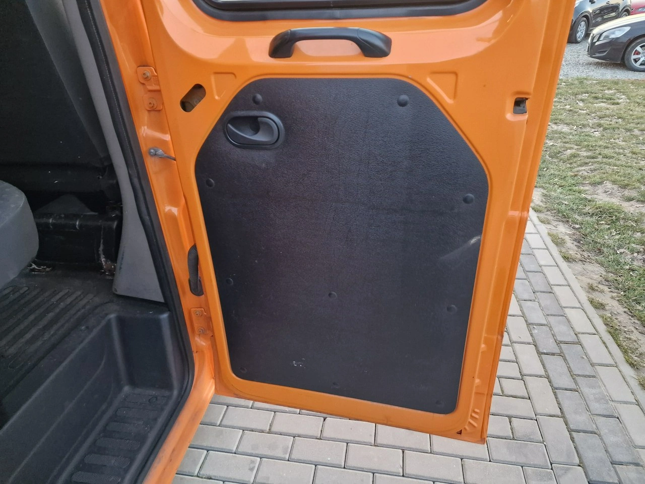 Opel Movano - Zdjęcie 23