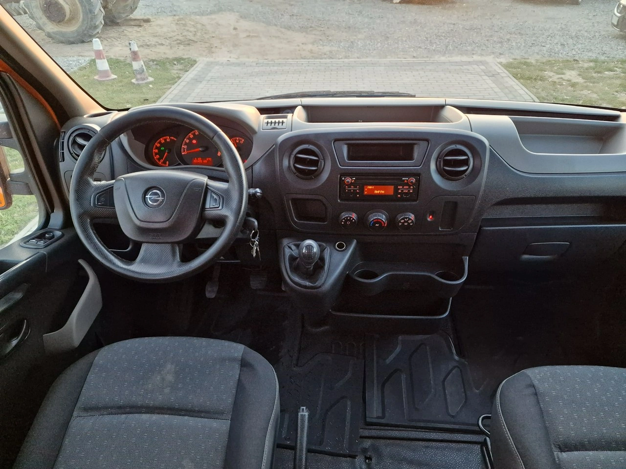 Opel Movano - Zdjęcie 24