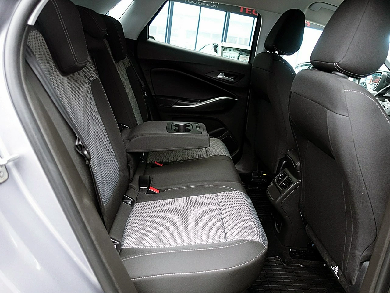 Opel Grandland - Zdjęcie 11