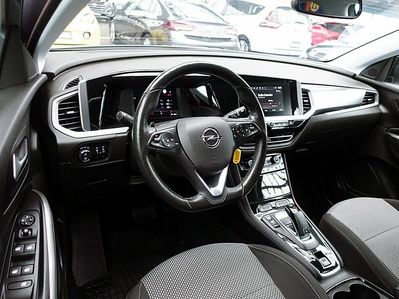 Opel Grandland - Zdjęcie 15