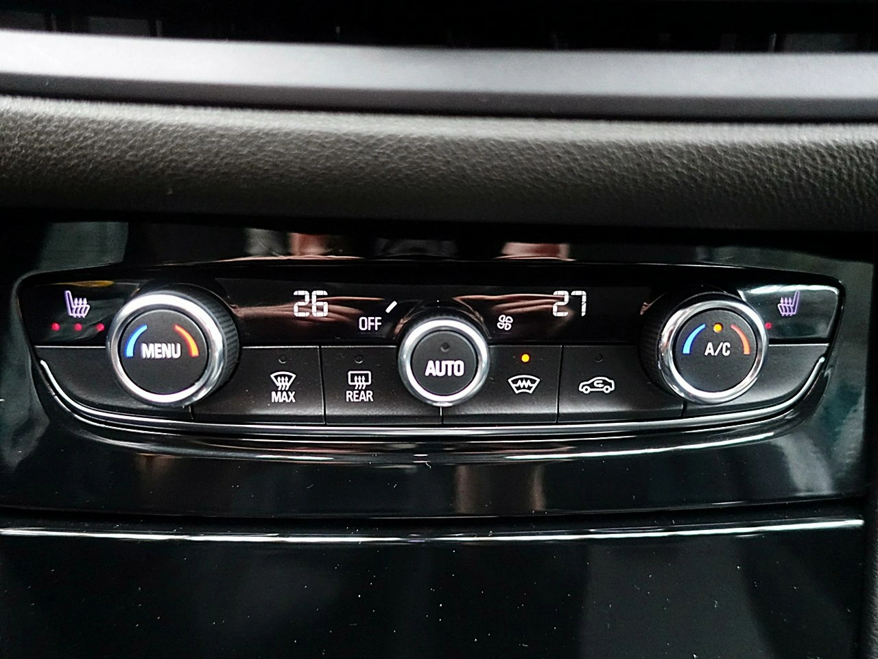 Opel Grandland - Zdjęcie 23